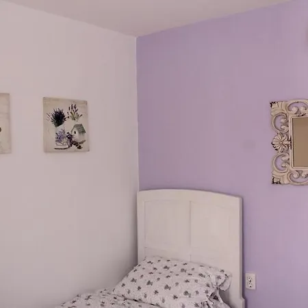 Apartmán Gugily- Twin With Shared Bathroom And City View Dubrovník